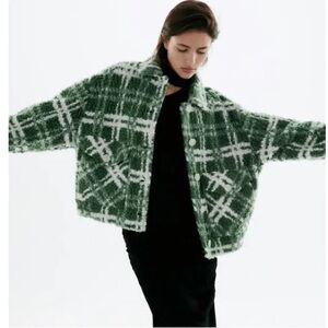Zara Green & White Plaid Sherpa/Teddy Jacket Fully Lined Jacket - size xs